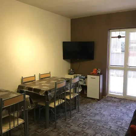 Проживание в семье Housing Hella *