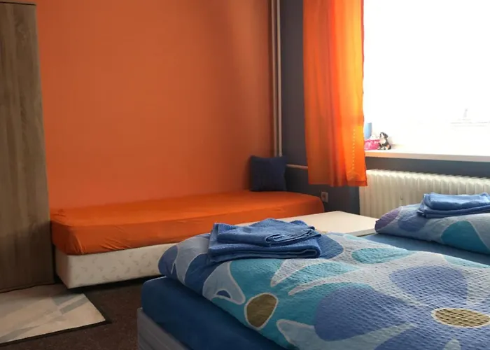 Housing Hella Homestay Nova Lesna